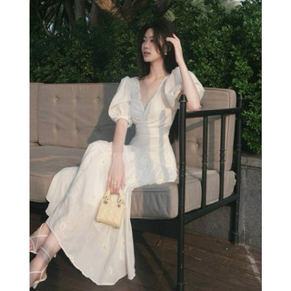 ĐẦM HOA CÚC CỔ V TAY PHỒNG