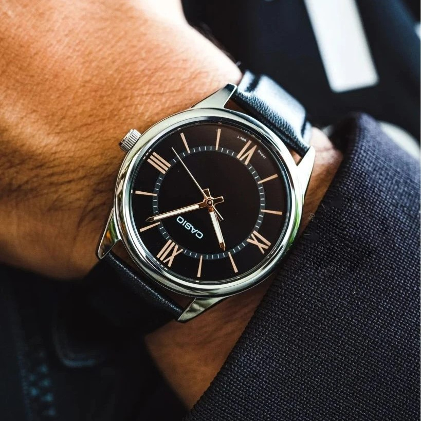Đồng Hồ Nam Casio Series MTP-V005 Mặt Kính Khoáng Dạ Quang 40mm Dây Da/ Kim Loại Không Gỉ Kháng Nước Chính Hãng | BigBuy360 - bigbuy360.vn