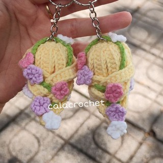 Móc khoá công chúa tóc mây Rapunzel mini bằng len handmade (ảnh thật shop chụp)