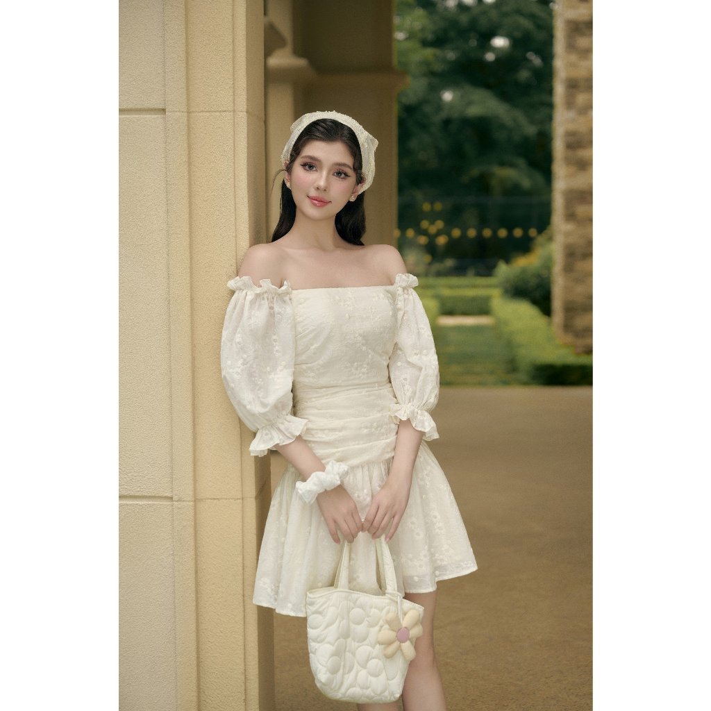 CÉLESTE - Váy Đầm Trễ Vai Dáng Ngắn Xoè Hoa Nhí Tay Lửng Bồng Tiểu Thư Libe Dress | BigBuy360 - bigbuy360.vn