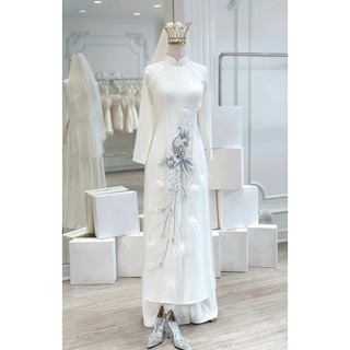 Áo dài cưới màu trắng kết hoa thêu chim sang trọng, áo dài cô dâu chú rể hiện đại, thảo ny bridal mã ad142