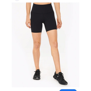 Quần legging đùi