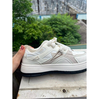 Giày đi học nữ size 37-38