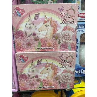 bộ trang điểm thật cho bé