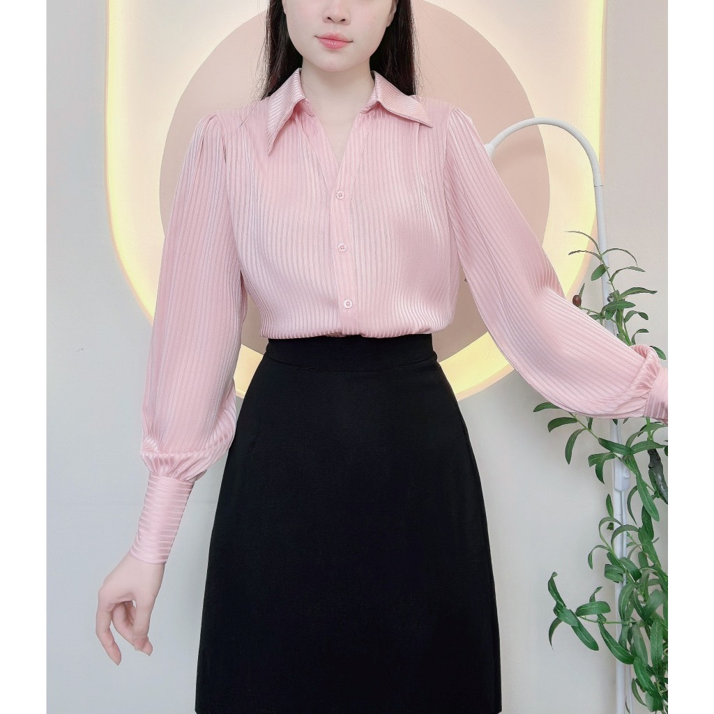 Áo sơ mi nữ thiết kế tơ tằm sọc cao cấp cổ V sang trong chất liệu mềm mát LAMO-B1243 | BigBuy360 - bigbuy360.vn