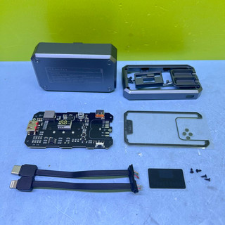 Box SDP 2 cell 21700 ( màu xám )