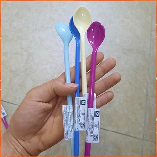 Thìa cho bé cán dài thái lan sp 60