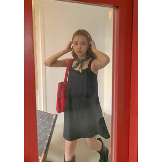 𝐙𝐢𝐧𝐧𝐢𝐚/𝐕𝐚́𝐲 𝐲𝐞̂́𝐦 𝐝𝐚́𝐧𝐠 𝐱𝐨𝐞̀ 𝐭𝐮́𝐢 𝐛𝐨̂̉ 6015