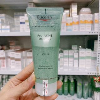 Eucerin Gel rửa mặt tẩy tế bào chết có hạt mịn giúp làm sáng da ProAcne Scrub 100ml