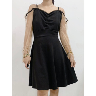 Thrift / 2hand / thanh lý / pass đầm đen đi tiệc, đầm dự tiệc màu đen