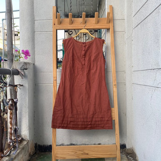 2hand đầm nâu form suông eo 83cm dài 82cm mã 214