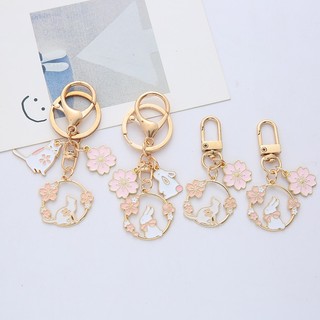 Móc khóa kim loại thỏ mèo trắng nhẹ nhàng đáng yêu