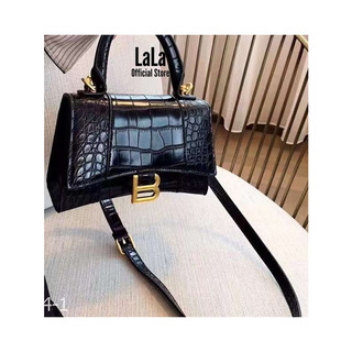 Túi xách nữ LaLa FLAPBAG cao cấp, có dây đeo chéo, ngăn khóa kéo [T11-1104-1]