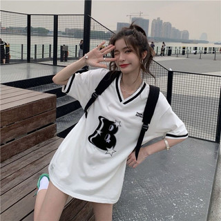 Áo phông cotton khô _form rộng cổ tim phối in chữ (B - sao)