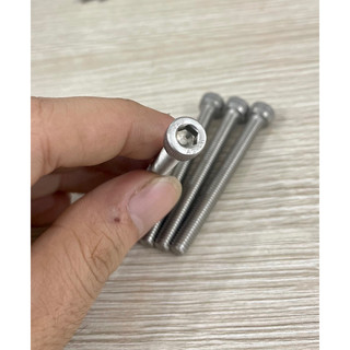 Ốc bắt gù lục giác inox đầu trụ 304 m6 x 60