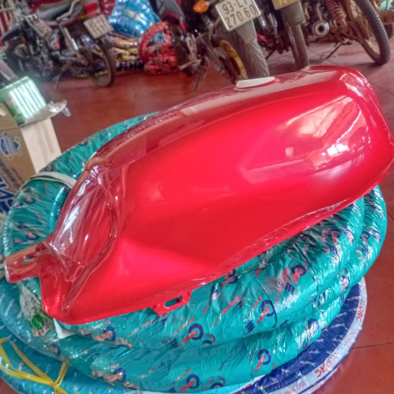 Bình xăng lớn của xe win