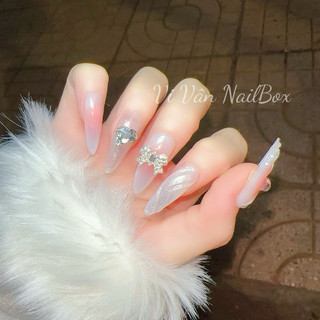 Nail box đính đá