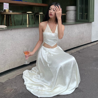 Chân váy bí chất lụa INTO.EIGHT thiết kế (BLISS SKIRT)