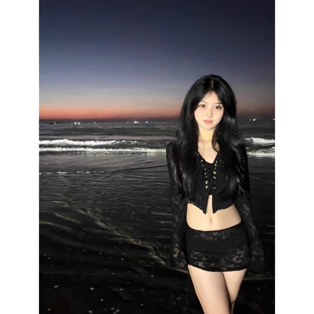 Set bikini đi biển 4 chi tiết sang chảnh dài che khuyết điểm cho nữ. Bikini kèm áo choàng và chân váy ren <50kg - Mã F02 | BigBuy360 - bigbuy360.vn