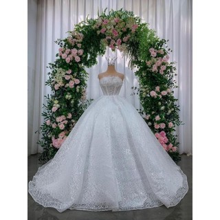 váy cưới cúp ngực