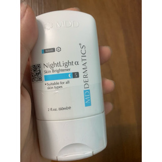 Kem số 5@ NightLight Essence Md Dermatics