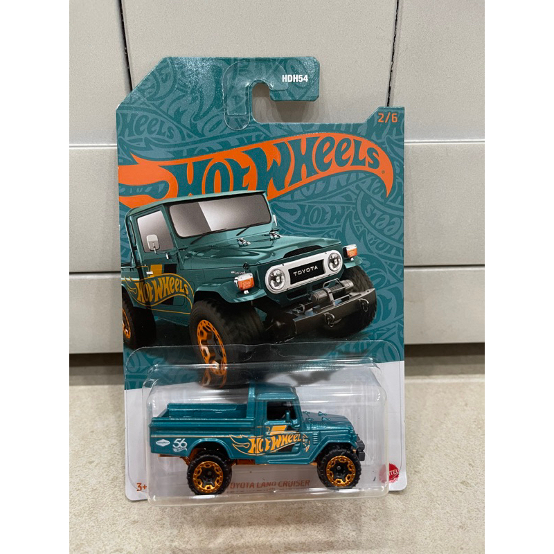 Xe mô hình đồ chơi cơ bản Hotwheels 1:64 - Toyota Land Cruiser
