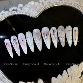 Nail box móng up thiết kế y2k màu tím hồng thạch