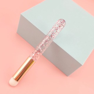 Cọ đánh son môi hiệu ứng omber, cọ tán son