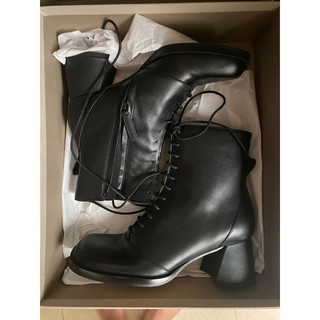 Boots cao cổ da PU màu đen