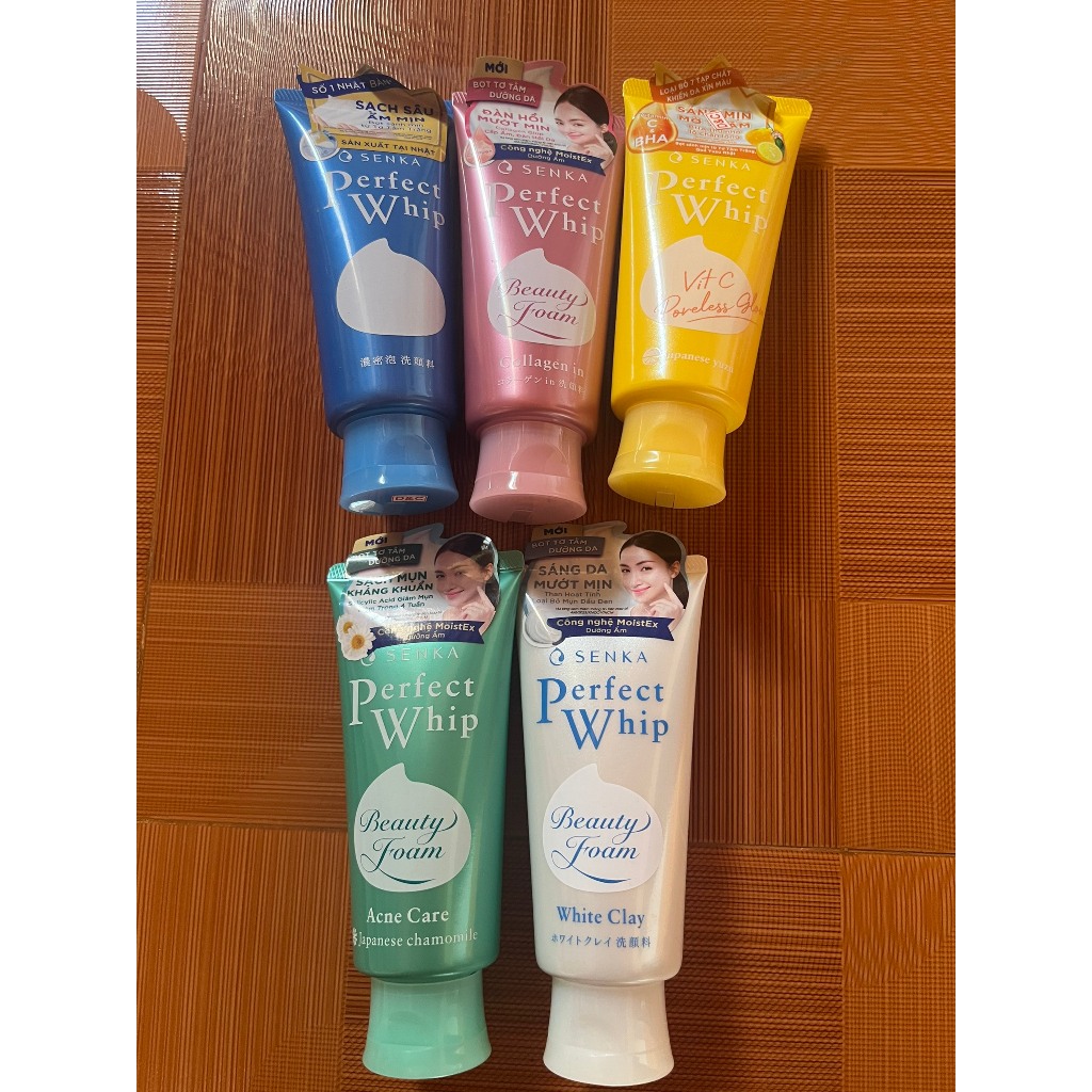 Sữa rửa mặt Senka Perfect Whip