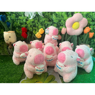 Gấu bông capybara ôm bóng hồng