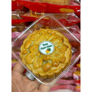 Bánh TThu nhân thơm hạnh nhân / Bánh TThu chuối cốt dừa ( Bánh 250g 2 Trứng - Hsd bánh 1 tháng - Bánh mới mỗi ngày )