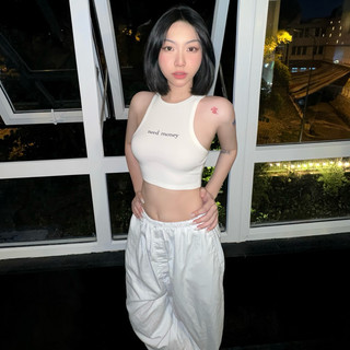 Áo ba lỗ nữ basic”need money tank top”