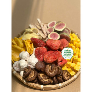 Combo 150Gram mix 8 lợi trái cây sấy giòn thăng hoa . Trái cây sấy Minh Nhi