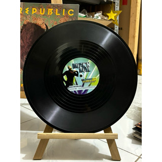 ĐĨA THAN TRANG TRÍ - US UK POP