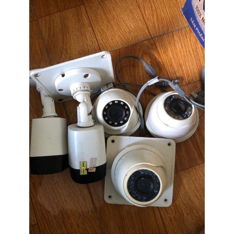 Camera hikvision-Kbvision-Dahua thân,dome cvi 1.0mp,2.0mp cũ.Camera analog dùng cho đầu ghi.