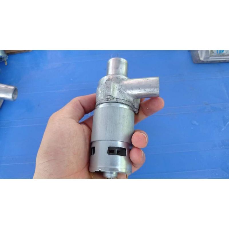 máy bơm nước 12 v dùng bình acquy