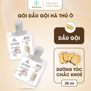 Túi dầu gội Hà Thủ Ô dung tích 30ml, thích hợp cho đi du lịch.