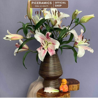 Bình hoa dáng ly rượu, gốm Bát Tràng, cao 29 miệng 10cm, màu nâu mộc vân ganh