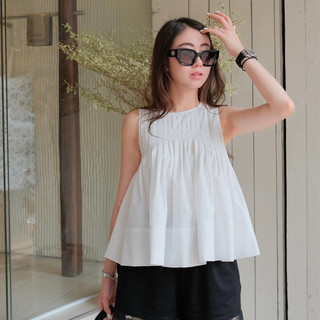 Quần shorts cạp chun phối ren gấu - laura shorts / liiq rush