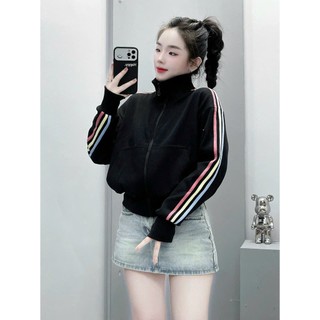 Áo Khoác Nỉ Croptop Có Túi Trong Phối Tay 3 Sọc Cầu Vồng Thiết Kế Tay Xỏ Ngón Mẫu Mới