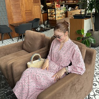 D113 ĐẦM MAXI DÀI CÓ TAY CỔ TRỤ CHẤT LỤA FREESIZE