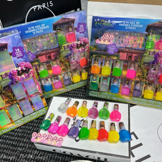 SET BỘ SƠN MÓNG TAY SẮC MÀU