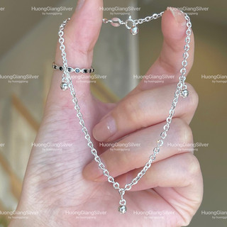 Lắc chân bạc ta