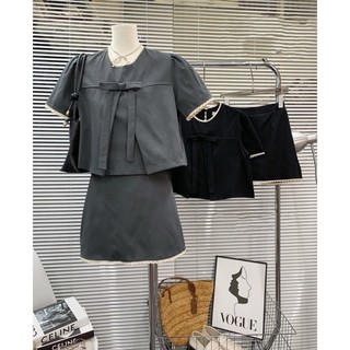 Set áo nơ ngực viền ren kèm chân váy, áo cộc tay phối viền ren đính nơ ngực kèm chân váy chữ A tiểu thư sang chảnh