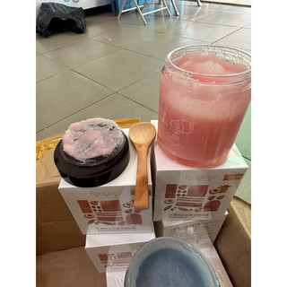 TẨY DA CHẾT BODY ĐÀO🍑🍑hũ 200ml to ( Có hộp giấy ngoài)