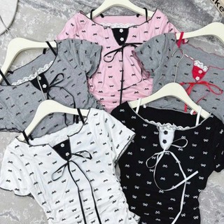 Áo thun nơ viền cổ ren hàng QC