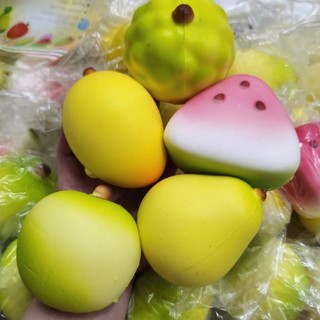 Squishy trái cây nhiệt đới chất bơ kèm bao bì đẹp