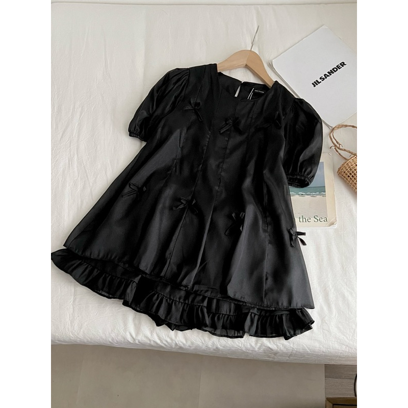 Set áo tơ xoè đính nơ tay bồng Dilyshop chất tơ mềm nhẹ kèm chân váy xoè hai tầng phong cách trẻ trung | BigBuy360 - bigbuy360.vn