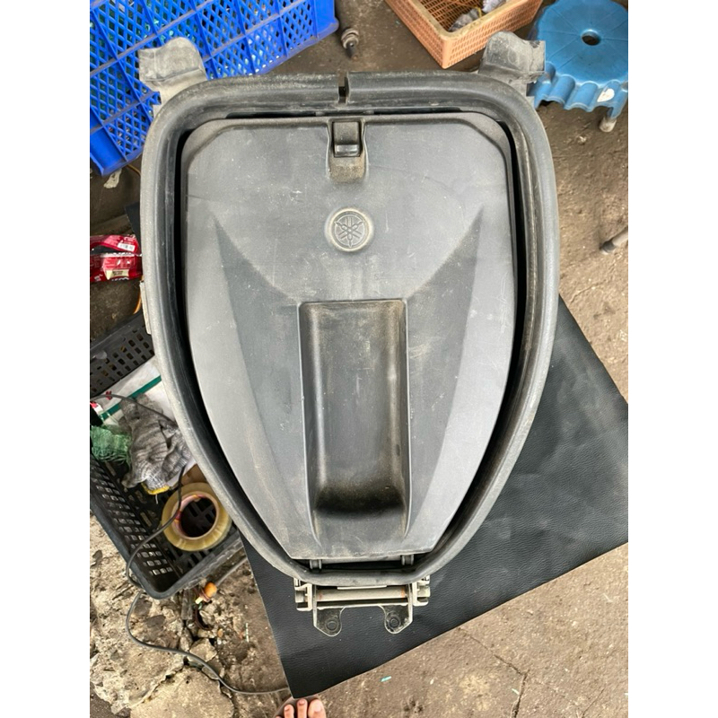 Cốp/ hộc bình NOUVO LX(no4)